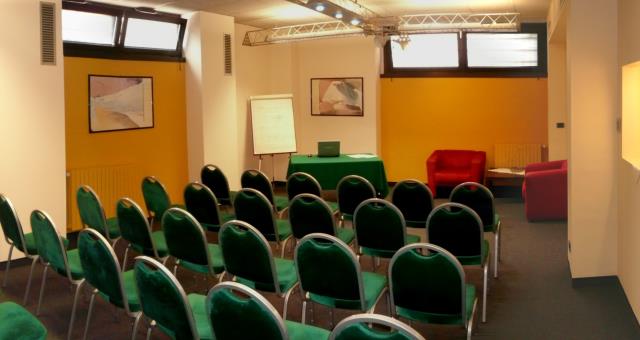 The meeting room offers a comfortable space for meetings and conferences for up to 30 people