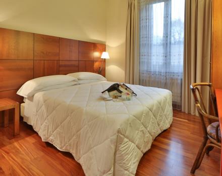 Vieni al Best Western Hotel Crimea in pieno centro a Torino. Zona tranquilla. Wifi gratuito. Parcheggio interno