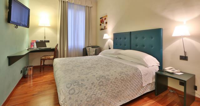 Come to the Best Western Hotel Crimea in Turin city centre. Quiet area. Free Wifi. Internal parking